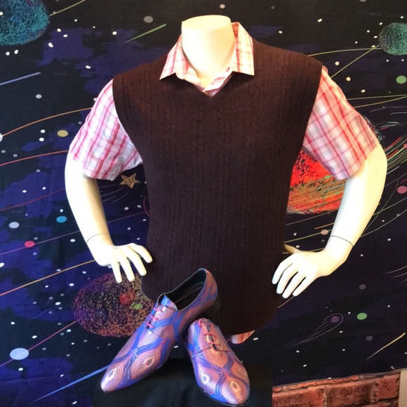 Geoffrey Beene V neck sweater Vest - Picture 10 of 17